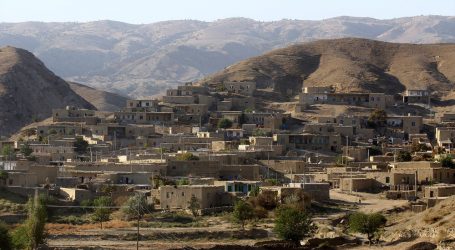فرش ترکمن در روستای دویدوخ